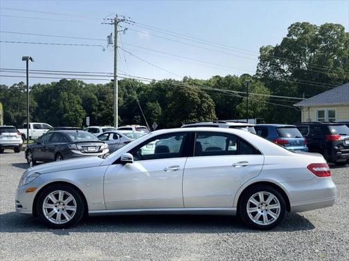 2013 Mercedes-Benz E-Class 4MATIC