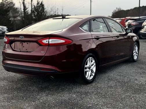 2015 Ford Fusion SE
