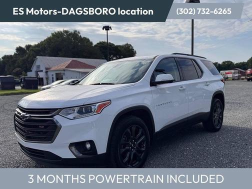 Iridescent Pearl Tricoat 2020 Chevrolet Traverse RS