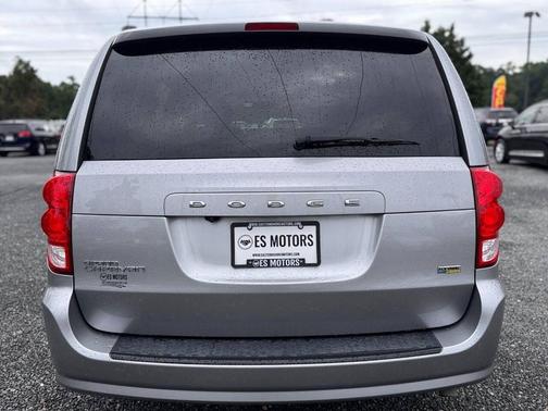 Granite Pearl Coat 2018 Dodge Grand Caravan SE
