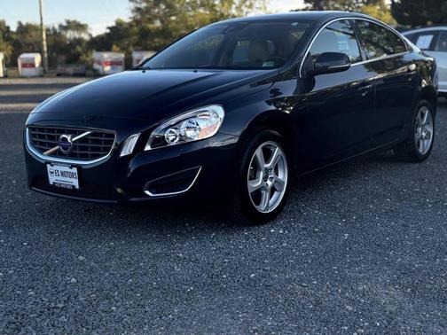2013 Volvo S60 T5