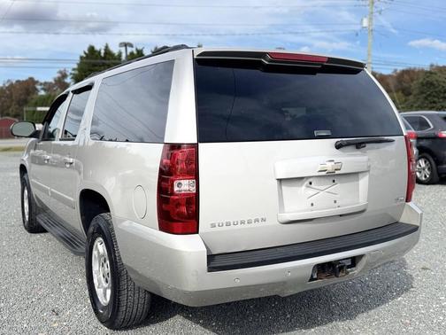 2009 Chevrolet Suburban 1500 LT2