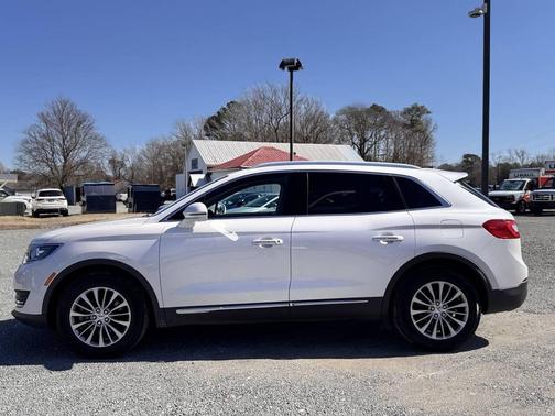 2016 Lincoln MKX Select