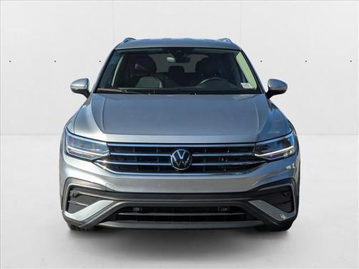 2024 Volkswagen Tiguan 2.0T SE 4MOTION