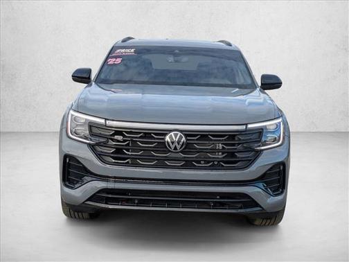 2025 Volkswagen Atlas Cross Sport 2.0T SEL