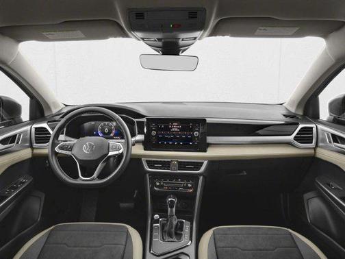 Monument Gray 2026 Volkswagen Taos SE