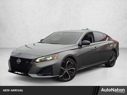 2024 Nissan Altima SR FWD