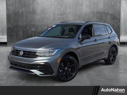 2024 Volkswagen Tiguan 2.0T SE R-Line Black