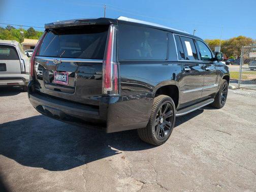 2018 Cadillac Escalade ESV Luxury