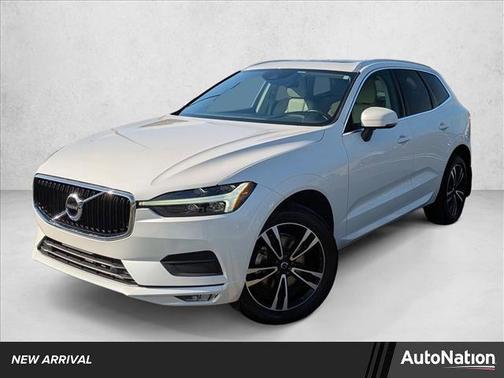 2021 Volvo XC60 T5 Momentum