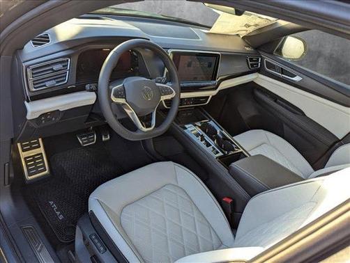 2025 Volkswagen Atlas Cross Sport 2.0T SEL Premium