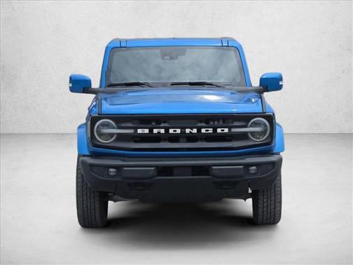 Velocity Blue Metallic 2024 Ford Bronco Outer Banks