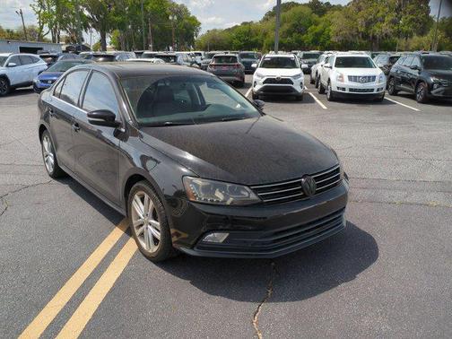Black 2015 Volkswagen Jetta 1.8T SEL