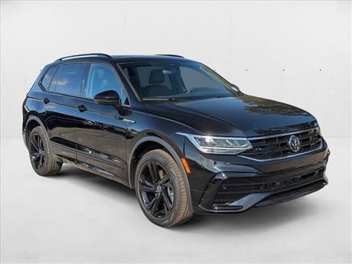 2024 Volkswagen Tiguan 2.0T SE R-Line Black 4MOTION