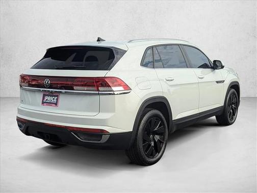 2025 Volkswagen Atlas Cross Sport 2.0T SE w/Technology