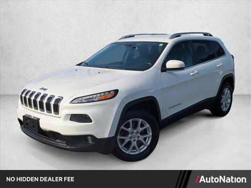 Bright White Clearcoat 2017 Jeep Cherokee Latitude