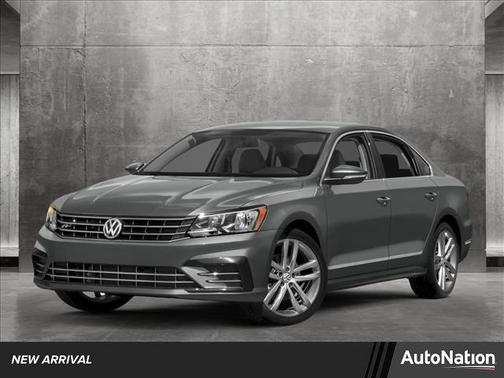 2017 Volkswagen Passat 1.8T R-Line w/Comfort
