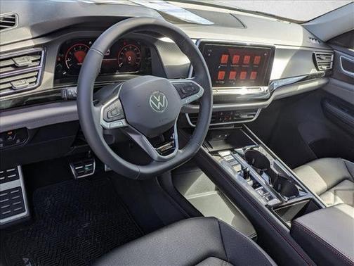 2026 Volkswagen Atlas Peak Edition