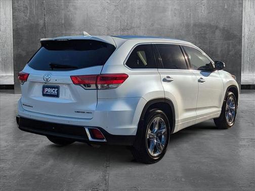 2019 Toyota Highlander Limited Platinum