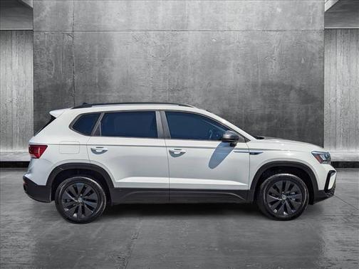 2022 Volkswagen Taos 1.5T S