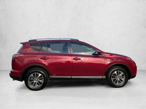 2018 Toyota RAV4 Hybrid XLE