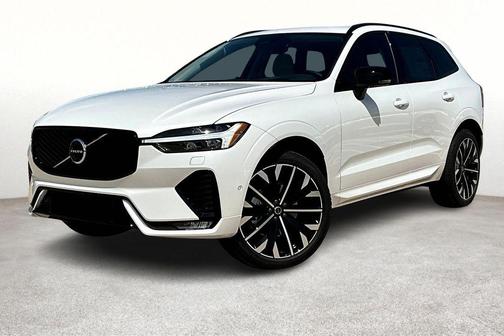 2026 Volvo XC60 B5 Ultra