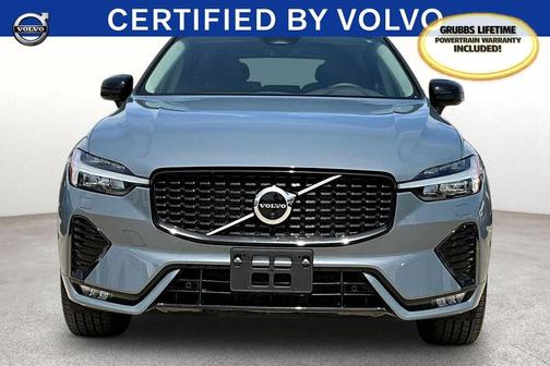 Thunder Gray Metallic 2023 Volvo XC60 B5 Plus Dark Theme