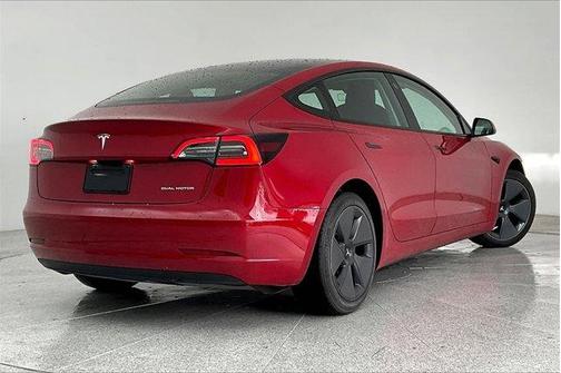 2022 Tesla Model 3 Long Range