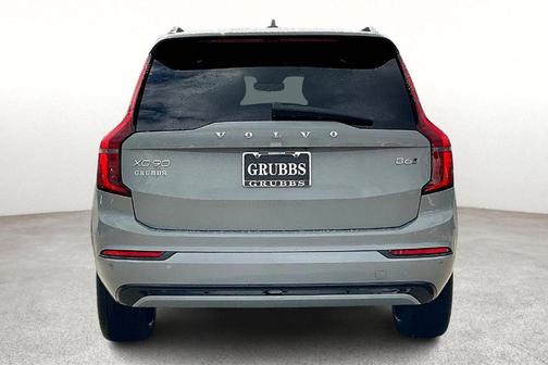 2026 Volvo XC90 B6 Ultra Dark Theme 7-Seater