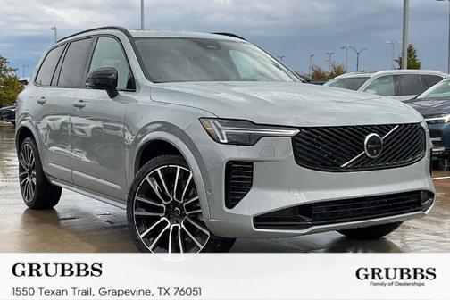 2026 Volvo XC90 B6 Ultra Dark Theme 7-Seater