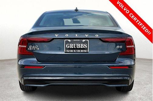 2025 Volvo S60 B5 Plus