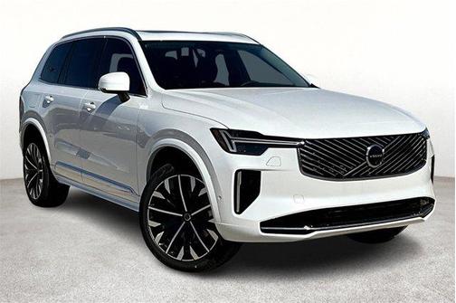2025 Volvo XC90 B5 Plus 7-Seater