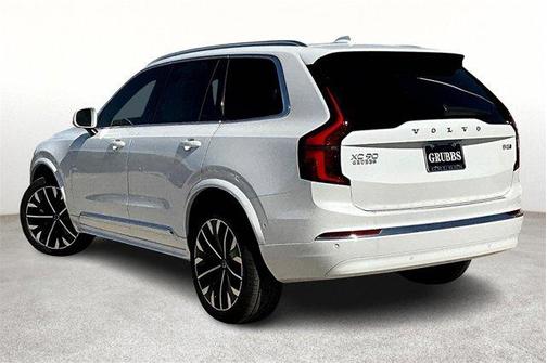 2025 Volvo XC90 B5 Plus 7-Seater