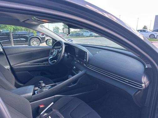 2023 Hyundai ELANTRA HEV Blue