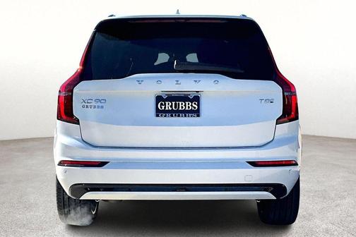 2026 Volvo XC90 Plug-In Hybrid T8 Ultra Dark Theme 7-Seater