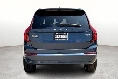 2025 Volvo XC90 Plug-In Hybrid T8 Plus 6-Seater