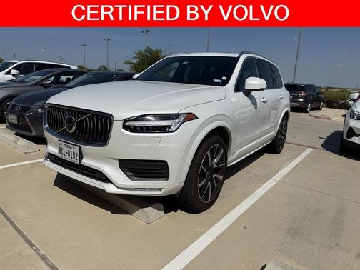 2021 Volvo XC90 T6 Momentum 7 Passenger
