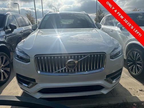 2025 Volvo XC90 Plug-In Hybrid T8 Plus 7-Seater