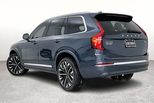 2026 Volvo XC90 B6 Ultra 7-Seater