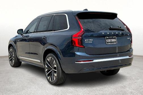 2026 Volvo XC90 B6 Ultra 7-Seater