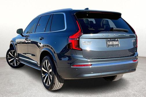 2026 Volvo XC90 B6 Core