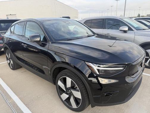 2024 Volvo C40 Recharge Pure Electric Twin Ultimate