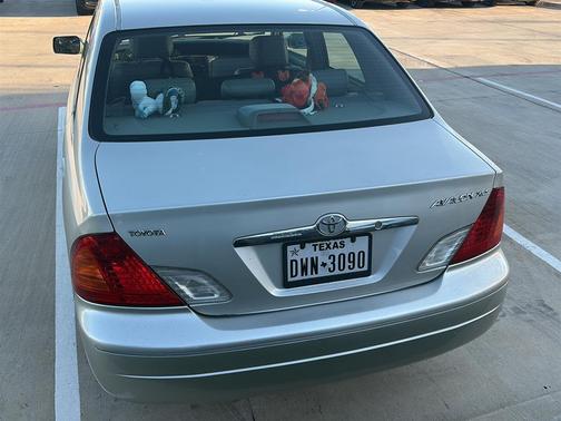 2001 Toyota Avalon XLS