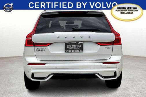 2025 Volvo XC60 Plug-In Hybrid T8 Plus