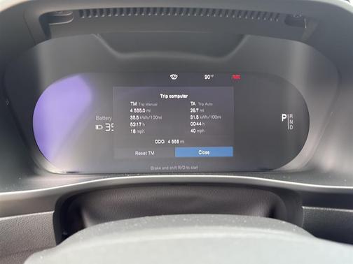 2024 Volvo C40 Recharge Pure Electric Twin Plus