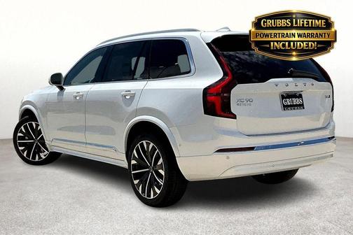 Crystal White Pearl 2026 Volvo XC90 B6 Plus 7-Seater