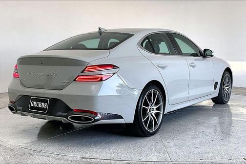Gray 2026 Genesis G70 2.5T