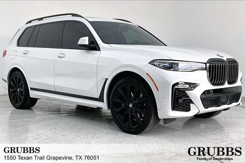 2022 BMW X7 M50i