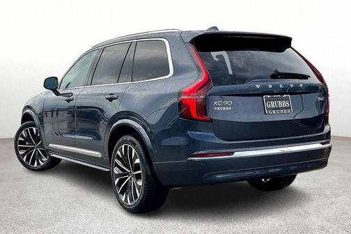 2026 Volvo XC90 B6 Ultra Dark Theme 7-Seater