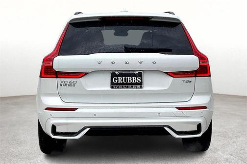 2025 Volvo XC60 Plug-In Hybrid T8 Ultra